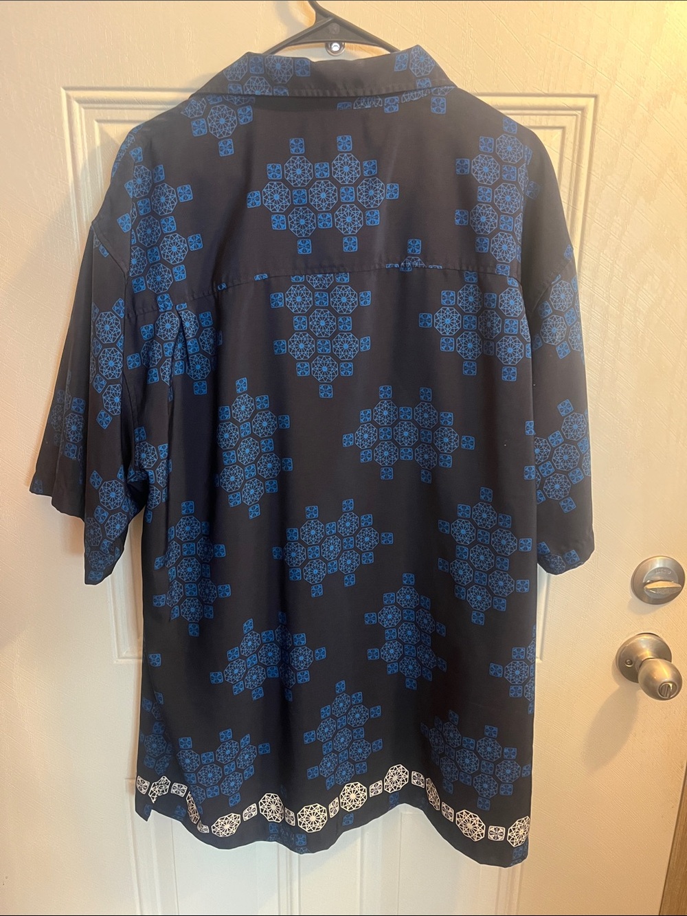 OCI Blue Patterned Short-Sleeve Button Shirt - Casual Men's Shirt - Picture 4 of 5